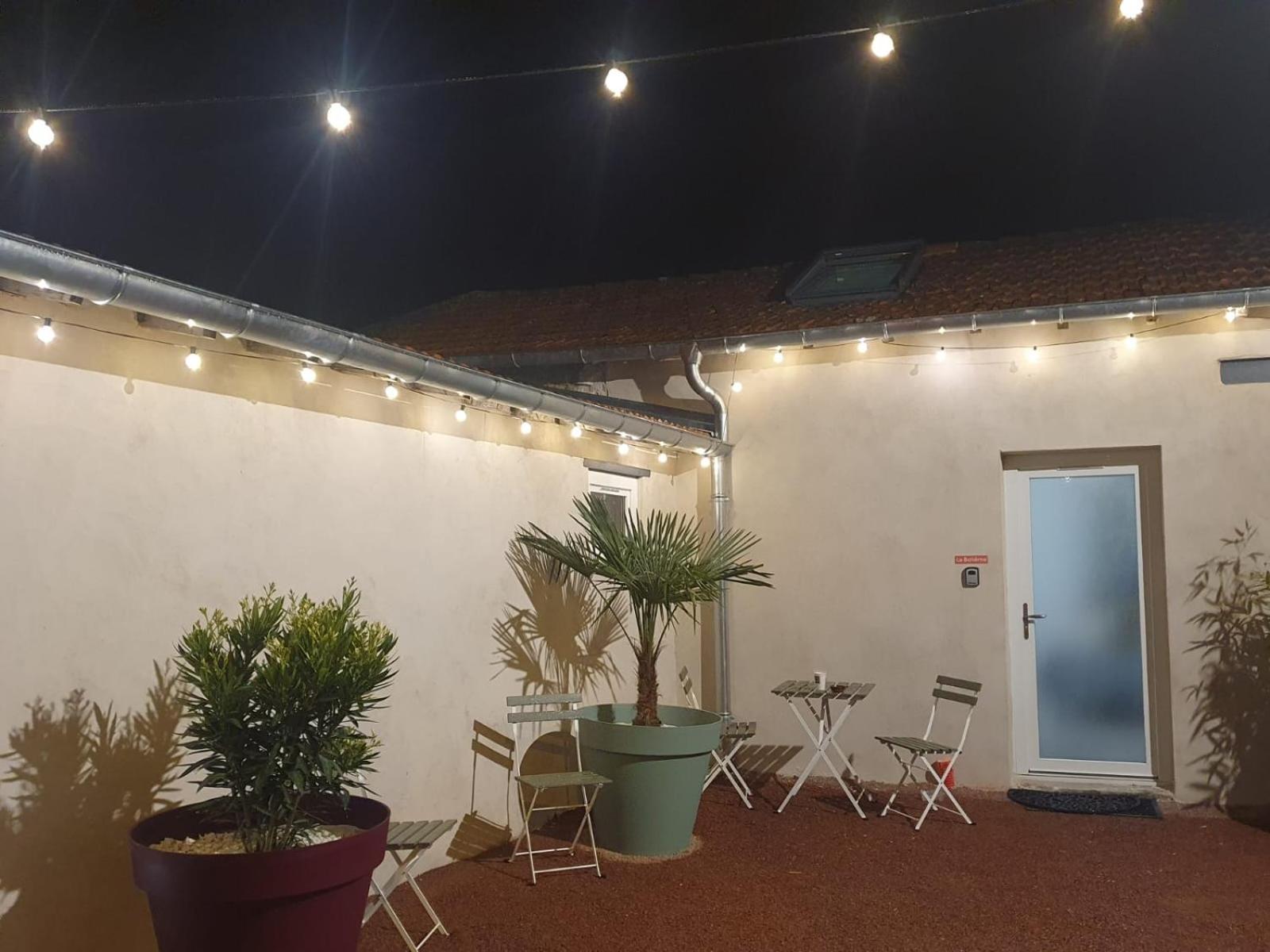Le Boheme, Sauna & Spa Riorges Luaran gambar